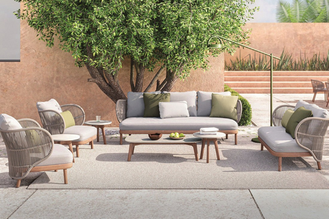 outdoor patio lounge set.