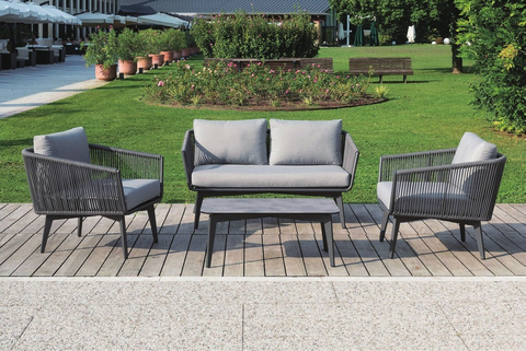 outdoor lounge set