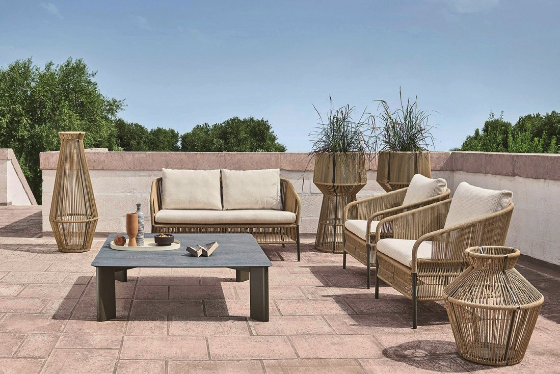 outdoor patio lounge set with armchairs