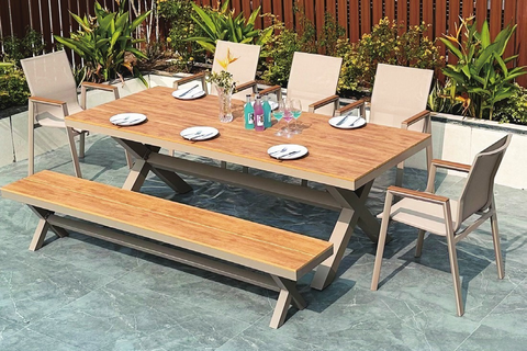 outdoor dining table set