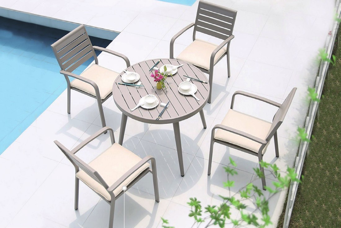 4 seater patio bar set