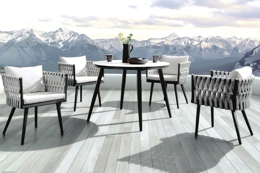 outdoor rattan dining set.
