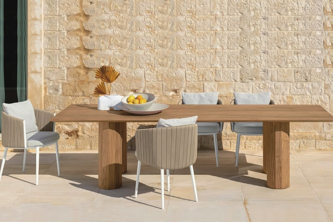 4/6 seater patio dining set with Armchair