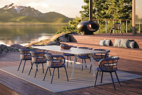 8 seater patio dining set.