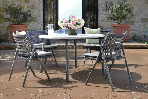 4 seater patio dining set.