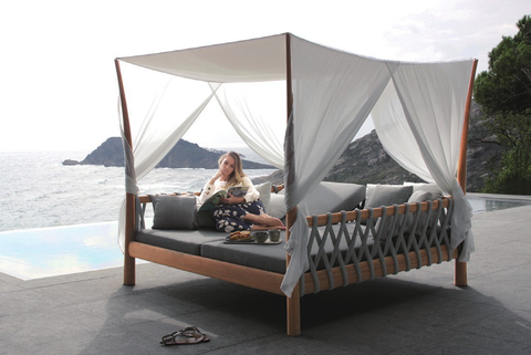 Tuskany luxury cabana daybed