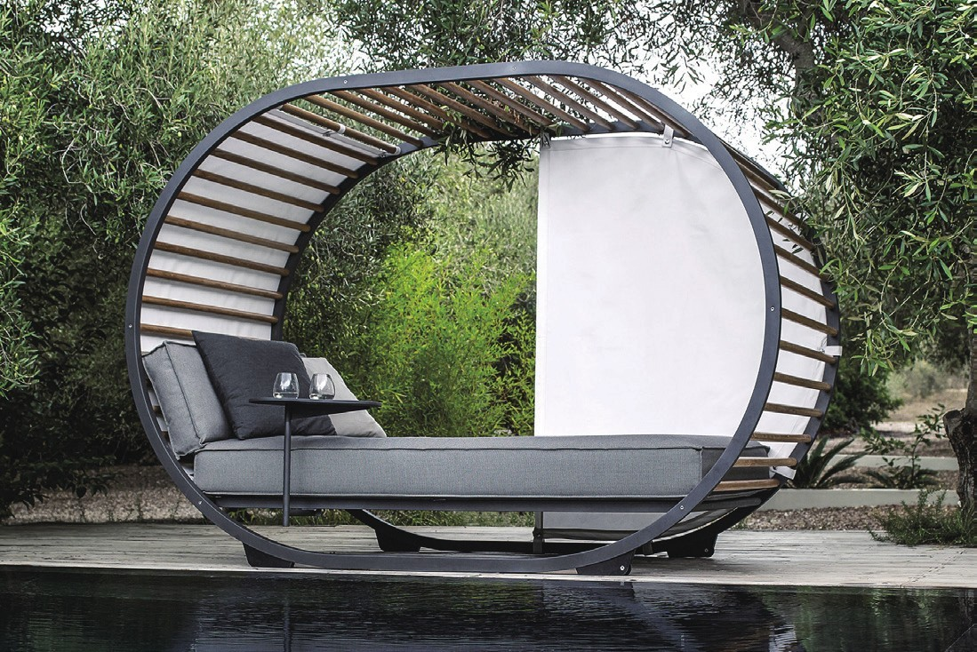 Cradle Daybed